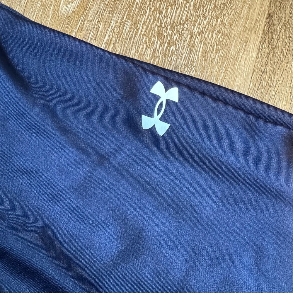 Under Armour Women’s Navy Compression Leggings - Picture 3 of 5